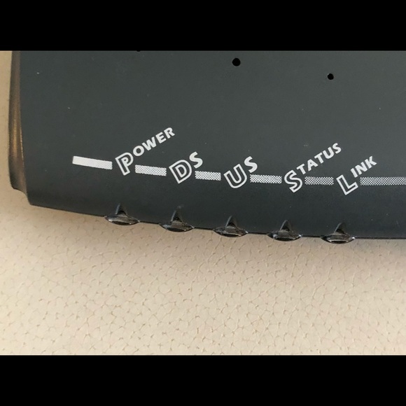 Zoom Cable Modem 3.0 Model 5341 Series 1079🔌.
Tested & Worked - Picture 2 of 8